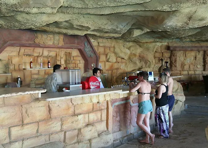 Üdülőközpont Faraana Heights Aqua Park