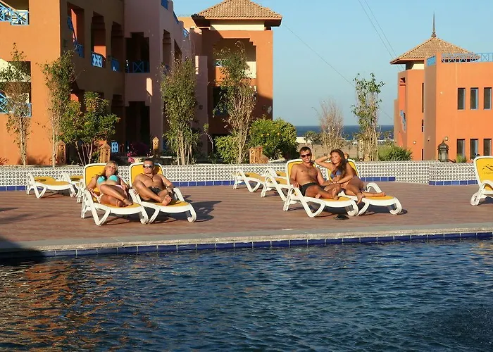 Üdülőközpont Faraana Heights Aqua Park Sarm es-Sejk