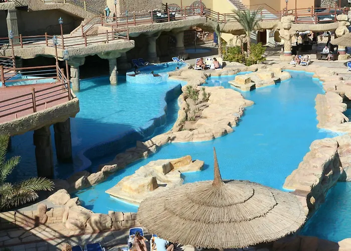 Üdülőközpont Faraana Heights Aqua Park
